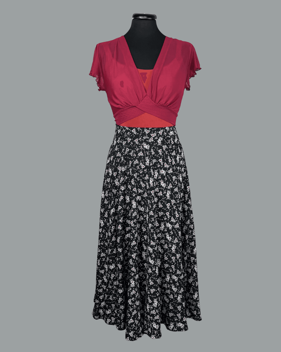 Piros margaréta + Dressz 027 + Bolero 006