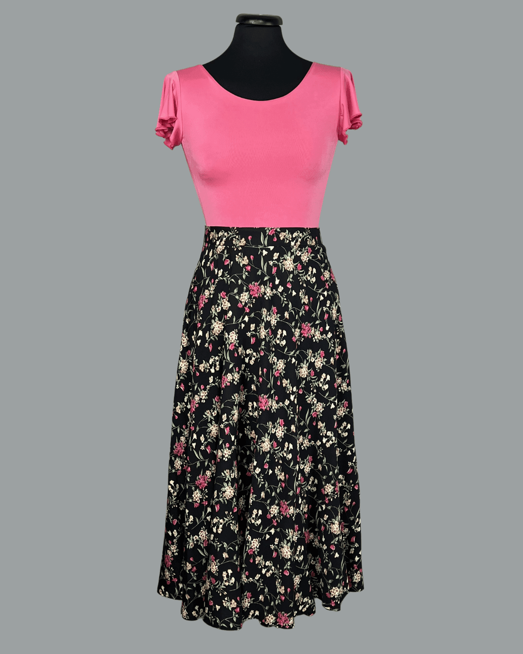 Fekete alapon zöld indás + Dressz 002